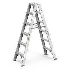 ALUMINIUM LADDER