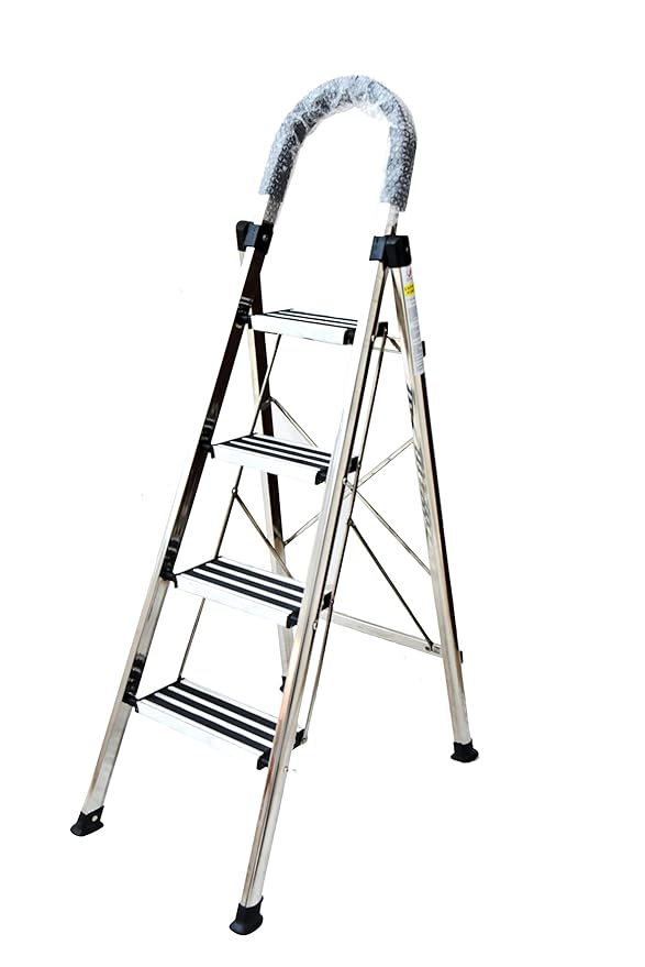 STEEL LADDER